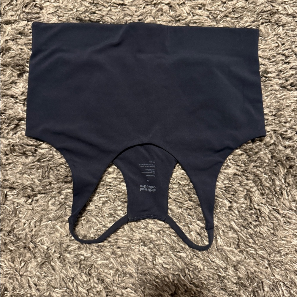 Girlfriend Collective Midnight Black Activewear Legging & Bra Set - Picture 8 of 8
